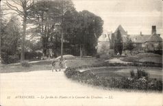 CPA Avranches Le Jardin des Plantes et le Couvent des Ursulines