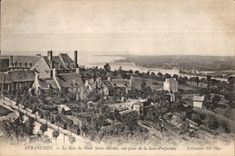 CPA Avranches La Baie du Mont Saint Michel vue prise de la Sous Prejecture