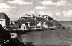 CPA Granville Le Casino et la Vieille Ville