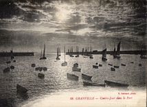 CPA Granville Contre Jour dans le Port