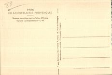 CPA Ile de Port Cros (Var) Derriere un rideau de Palmiers et la Eucalyyotus Le Manoir d Helene 