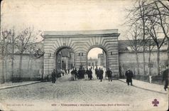CPA Vincennes Entrance Of new Fort Militaria Artillery