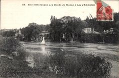 CPA Site Pittoresque des Bords de Mavne a La Varenne