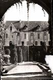 CPSM Abbey of Royaumont Asnieres on Oise Buildings of the dormitories frontage on the cloister