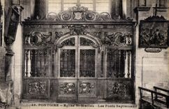 St Maclou de la iglesia de CPA Pontoise la fuente bautismal