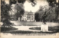 CPA Montmorency a corner park of I Town hall