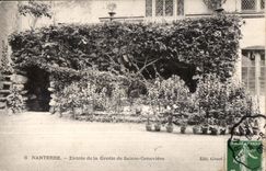 CPA Nanterre Entrance of the Cave of Sainte Genevieve
