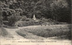 CPA Castle of Bassion Seals of the small Castle and Statue Amalte