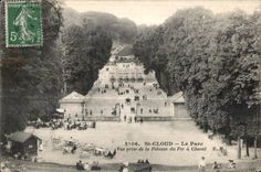 CPA Saint Cloud Le Pare Vue Prise de la Pelouse du Fer a Cheval