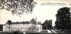 CPA Castle of Malmaison Facase dimensions park and the rosery