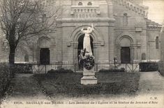 CPA Neuilly sur Seine Gardens of Church and Statue of Jeanne Arc