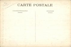 El taladro de CPA de Meudon el cedro grande sienta el Arbol verde