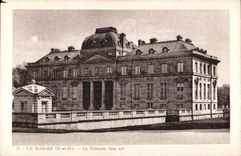 CPA Le Marais (S et O) Le Chateau face est