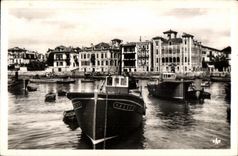 CPSM St Jean de Luz Le Port Bateau 