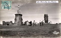 CPA La Pointe Du Raz (finistere) La statue de Notre Darme des Naufrages La Semaphore