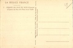 CPA Pointe du Raz De sein (Finistere) L Eperon du Raz et la Phare de la Vieille