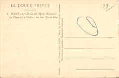 CPA Pointe du Raz De Sein (Finistere) Le Phare la Vieille Au Join l Ile de Sein