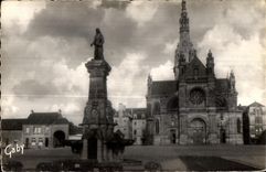 Sainte Anne Auray - the Basilica and the Miraculous Fountain - CPSM