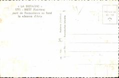 CPA La Bretagne Brest Pont de Recouvrance au Fond La Jeanne d Arc Bateau 