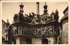 CPA Guimilau (Finistere) La Douce France Bretagne Le Calvaire