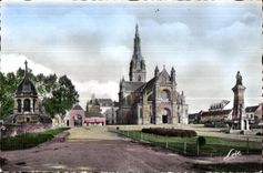 CPSM Sainte Anne Auray Basilica Monument Fountain