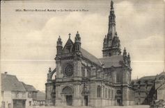 CPA Sainte Anne d Auray La Basilique et la Place