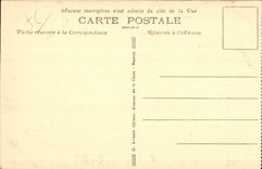 CPA Sainte Anne d Auray Le Calvaire Silue dans la cour interieure du Cloitre