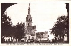 CPA Sainte Anne Auray Statue (Morbihan) the Basilica of Scala Sancta