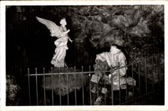 CPA Martyrdom of Bridge Castle (the Loire Inf) the Cave of I Anguish (interior)