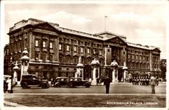 CPA Buckingham Palace London London
