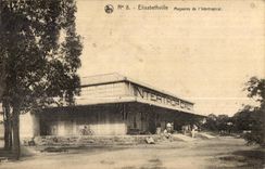 CPA Elisabethivlle Magsins de l Intertropical