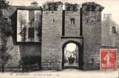 CPA Guerande La Porte de Saille 