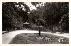 Chateaubriant - Public garden of the Terraces - CPA