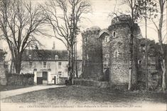 Chateaubriant - Under Prefecture - Entrance of the Castle Fort - CPA