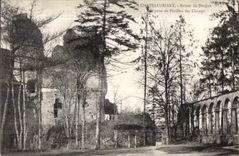 Chateaubriant - Ruins of the Keep Seen from of the house to the fields - CPA
