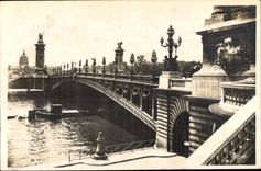 CPA Pretty Corners of Paris the Bridge Alexandre III