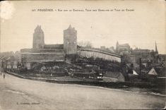 CPA Fougeres Vue sur Le Chateau Tour Des Gobelins et Tour De Coicny