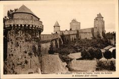 CPA Fougeres Tours de Coigny Guibe du Gobelin et Melusine