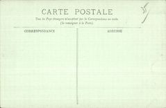 CPA Fougeres Le Chateau Cour Interieure