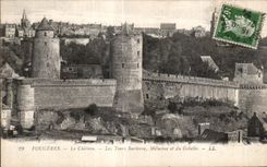 CPA Fougeres La Chateau Les Tours Surienne Melusine et du Gobelin