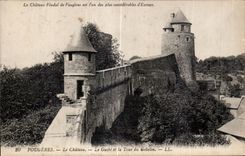 CPA Fougeres Le Chateau Le Guide et la Tour du Gobelin