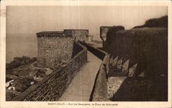 CPA Saint Malo On the Walls the Tower of Bidouane