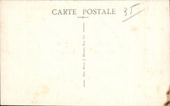 La estatua de CPA esmalta (Ille y Vilaine) el jardin botAnico de senora de Sevigne