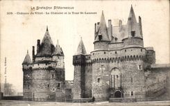Castillo de CPA del cristal Chatelet y de la torre de St Laurent
