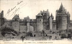 CPA esmalta el ataque frontal meridional occidental del castillo