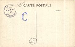 CPA esmalta el castillo de los duques de Tremoille la torre Chatelet de St Laurent y la torre de los archivos