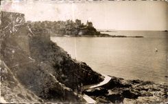CPA Dinard La Promenadea la Pointe du Moulinet