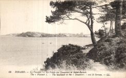 CPA Dinard La Vicomte La Pointe des Douaniers et Saint Servan The Vicomte The head of the Douaniers and St Servan