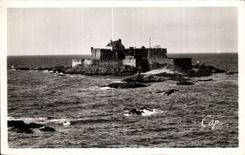 CPA Saint Malo the Fort National one has High tide