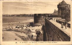 CPA Saint Malo Les Remparts Le Chateau et la Plage des Bains